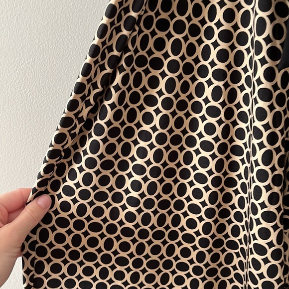 Black and Tan Sleeveless Jumpsuit - Picture 3 of 5